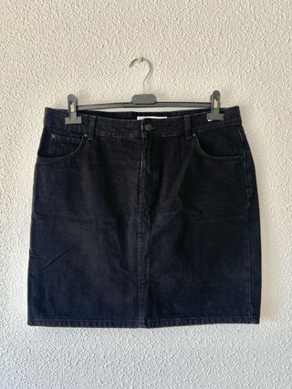 Falda vaquera negra Zara Talla L