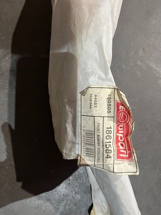 Embellecedor Lateral Frontal ford focus