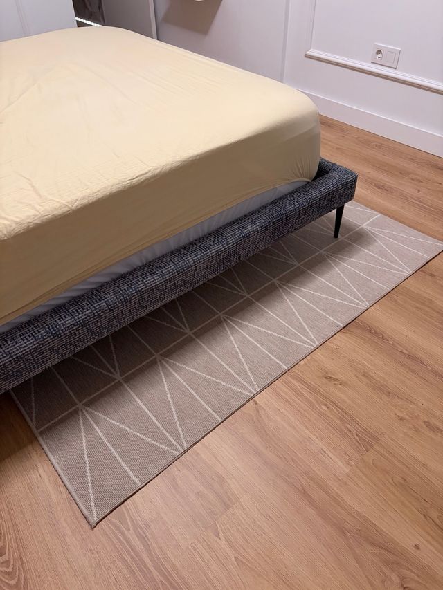 Alfombra Polipropileno Beige y Blanca de diseño 