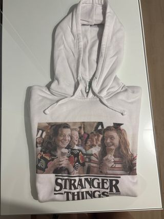 Sudadera Stranger Things sin usar Talla XS
