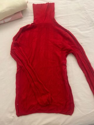 Jersey cuello alto rojo
