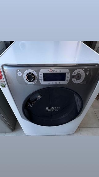 LAVADORA SECADORA MARCA HOTPOINT ARISTON 