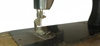 Máquina de coser Singer antigua