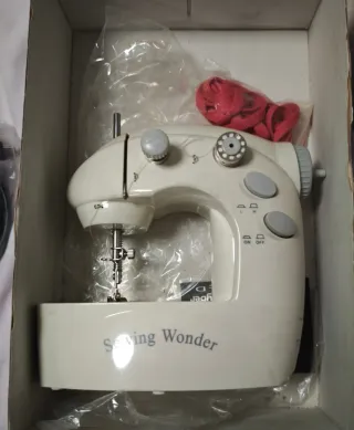 Mini Máquina de Coser Sewing Wonder