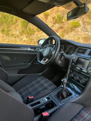 Volkswagen Golf GTI VII 5p Performance 