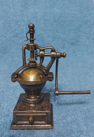 Réplica Molinillo Café Metal