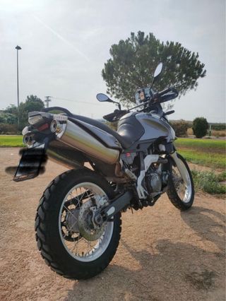 Aprilia Pegaso Trail 650