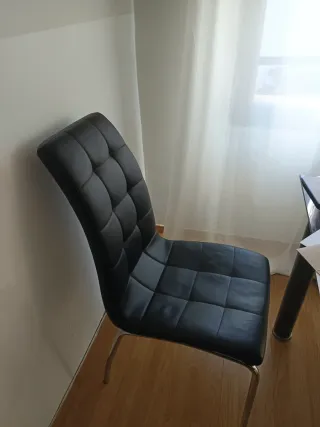 Mesa de comedor y 6 sillas