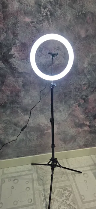 Aro de luz LED con soporte para móvil ,mando