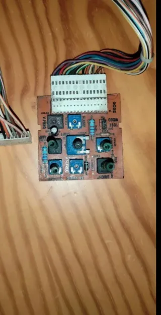 Potenciómetro chasis hantarex