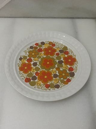 Platos vintage PONTESA florales y azules
