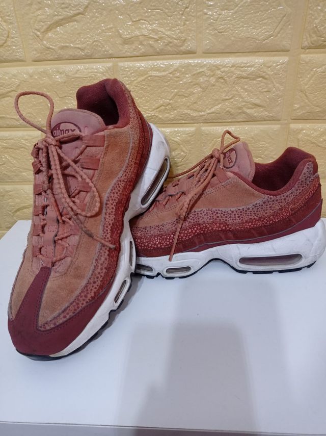 Nike Air Max95 Rosas y Rojas