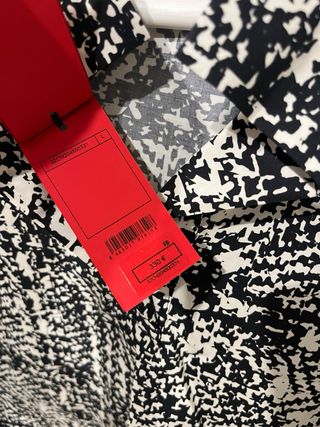 Blusa tipo casaca Carolina Herrera Talla L