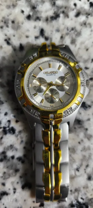 Reloj Berenson Dorado y Plateado