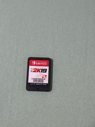 2 Juegos Nintendo Switch: NBA 2K19 y FIFA 22