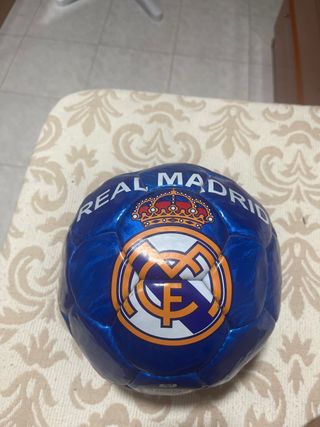 Balón de fútbol Real Madrid azul