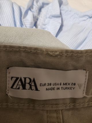 Pantalón Zara verde claro ancho