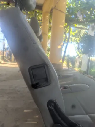 Asientos traseros Renault trafic 