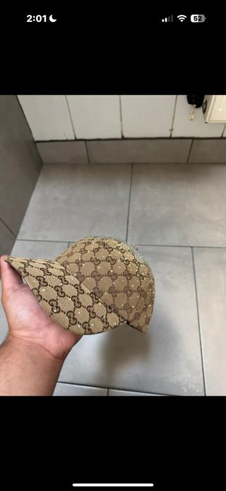 Gorra Gucci x Swarovski Beige/Oro