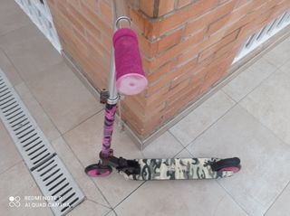 Patinete infantil camuflaje rosa