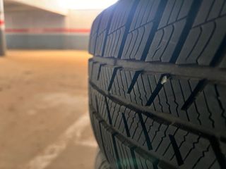 4 Llantas BMW 205/55 R16 H con Tapacubos