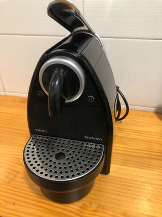 Cafetera Nespresso Krups Negra