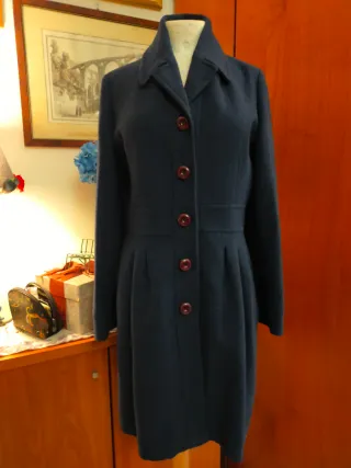 Cappotto blu elegante