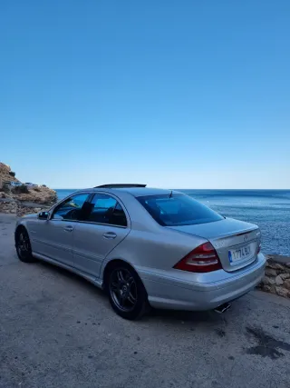 Mercedes-Benz Clase C 2001