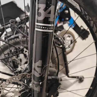 Bicicleta MTB Negra