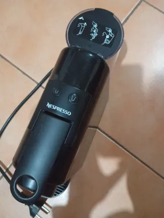 Cafetera DeLonghi Negra