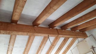Vigas imitación madera