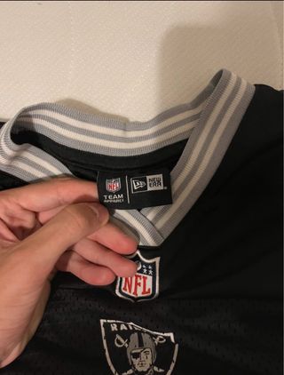 Camiseta NFL Raiders #60 New Era Negra