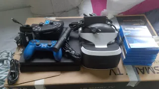 PS4 con Casco VR y Juego Motoracer