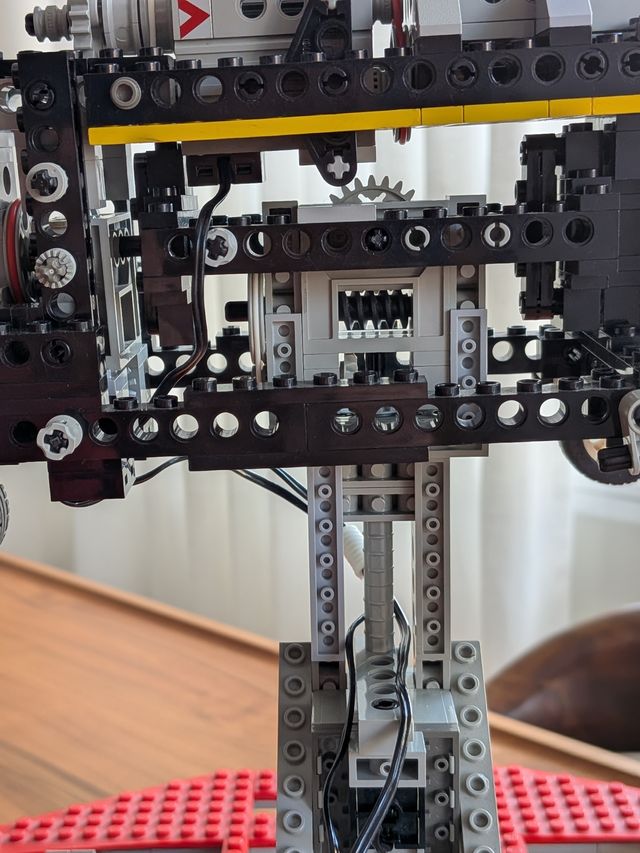 Lego 8485 Centro de Control 2