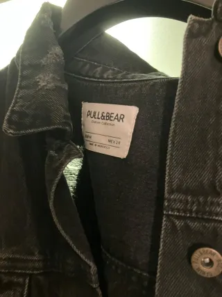 Chaqueta vaquera Pull&Bear negra Talla M Oversize