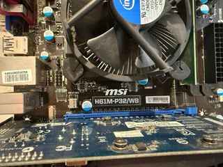 Placa base MSI H61M-P32/W8