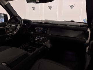 Land Rover Defender 110 MHEV 3.0 I6 400cv HSE