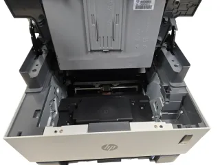 HP Neverstop Laser 1201n ( PARA PIEZAS )