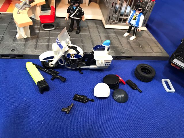 Despiece Playmobil Policía