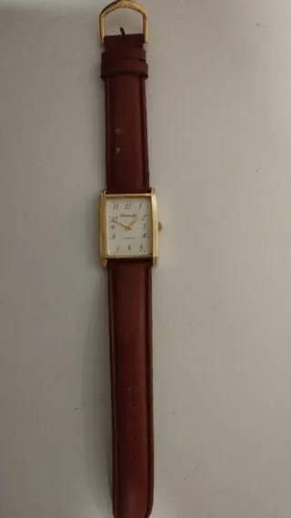 Reloj Christian Gar S. Cuarzo Dorado