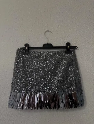 Falda Zara lentejuelas flecos
