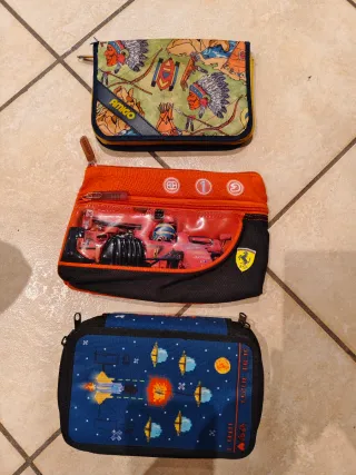 Set 3 astucci scolastici