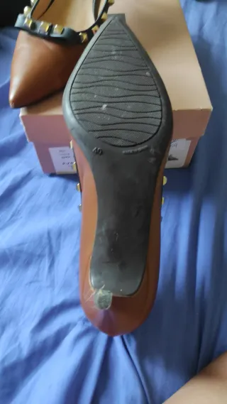 Zapatos KARMINE Talla 40, recoger domicilio.