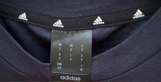 Camiseta Adidas
