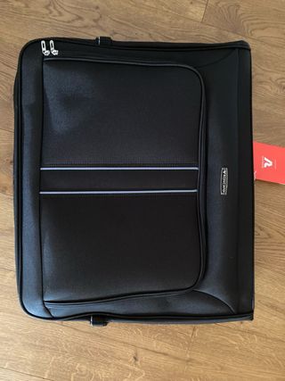 NUOVA- Valigia porta abiti pieghevole Roncato