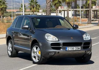 Porsche Cayenne 2005