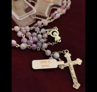 Rosario vetro viola con croce e scatola