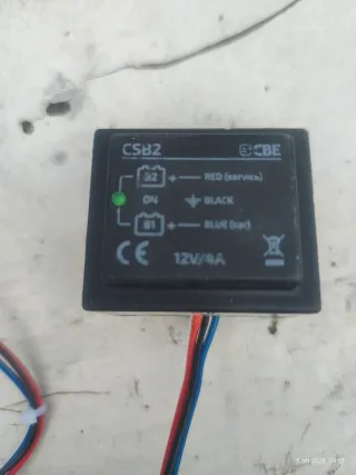 Regolatore batteria CBE CSB2 Camper 12V/4A