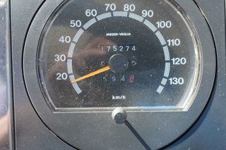 NISSAN ECOT 100 LONA ***POCO USO***