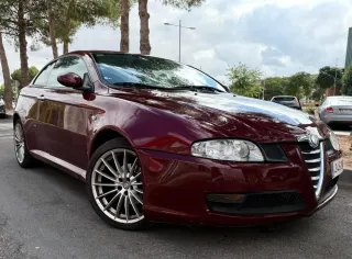 Alfa Romeo GT 2005